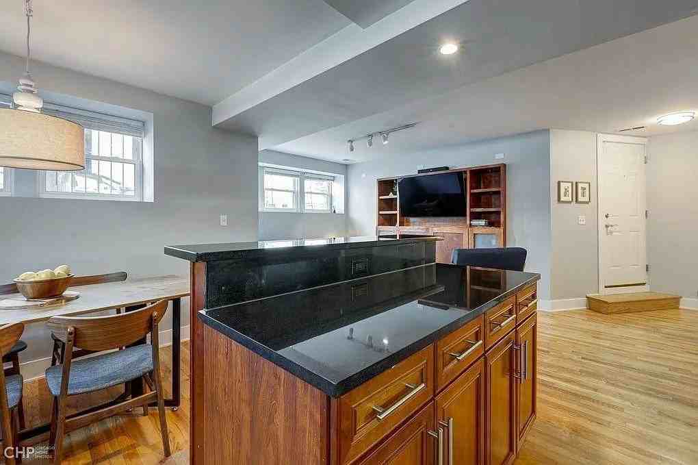 3424 N Racine Ave #G - Photo 6 of 20