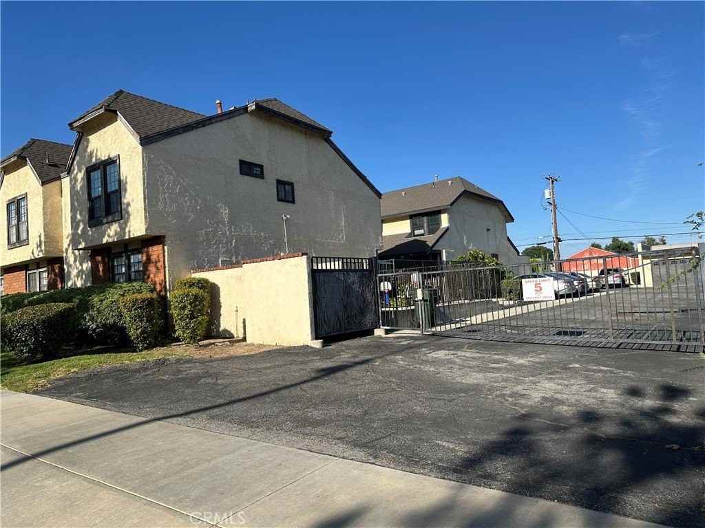 6004 Rosemead Blvd #7 - Photo 2 of 7