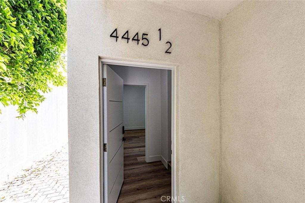 4445 Auckland Ave - Photo 7 of 27