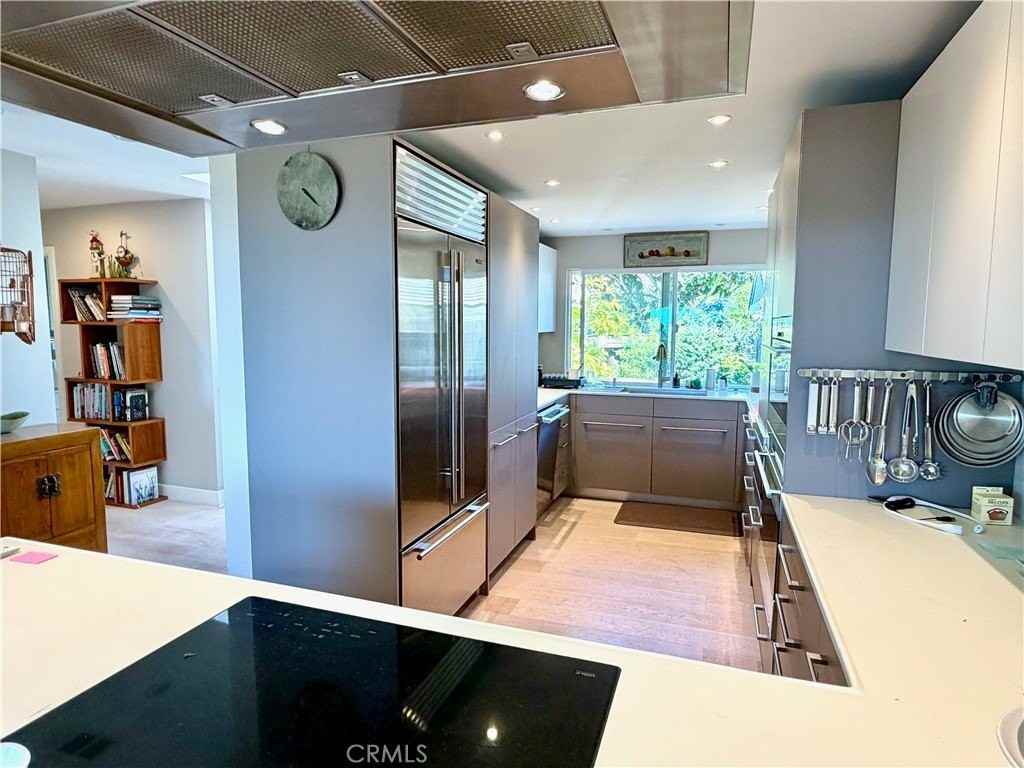 33651 Crossjack Dr - Photo 4 of 13