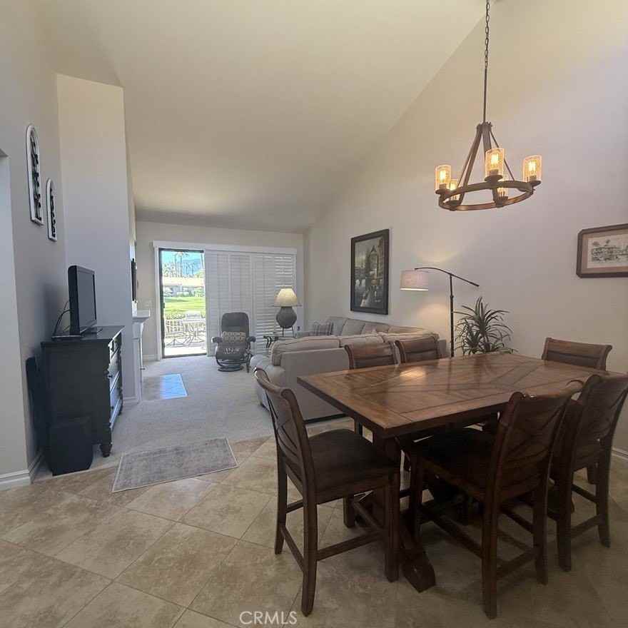38921 Wisteria Dr - Photo 4 of 30
