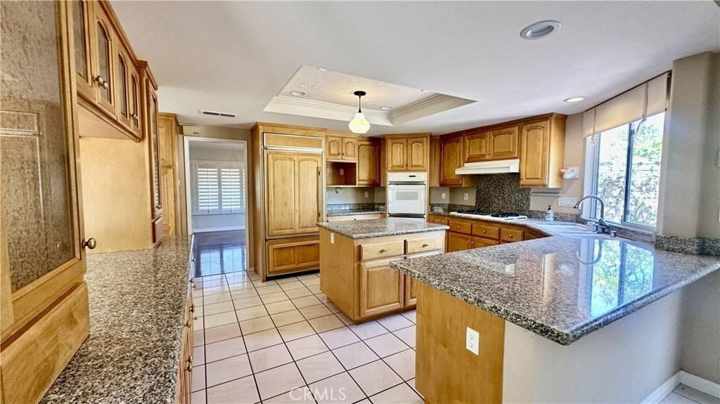 3914 Jameson Pl - Photo 6 of 17