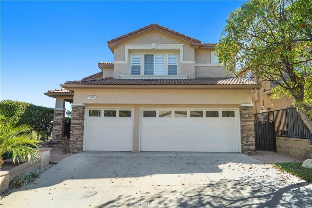 20600 Vercelli Way - Photo 2 of 50