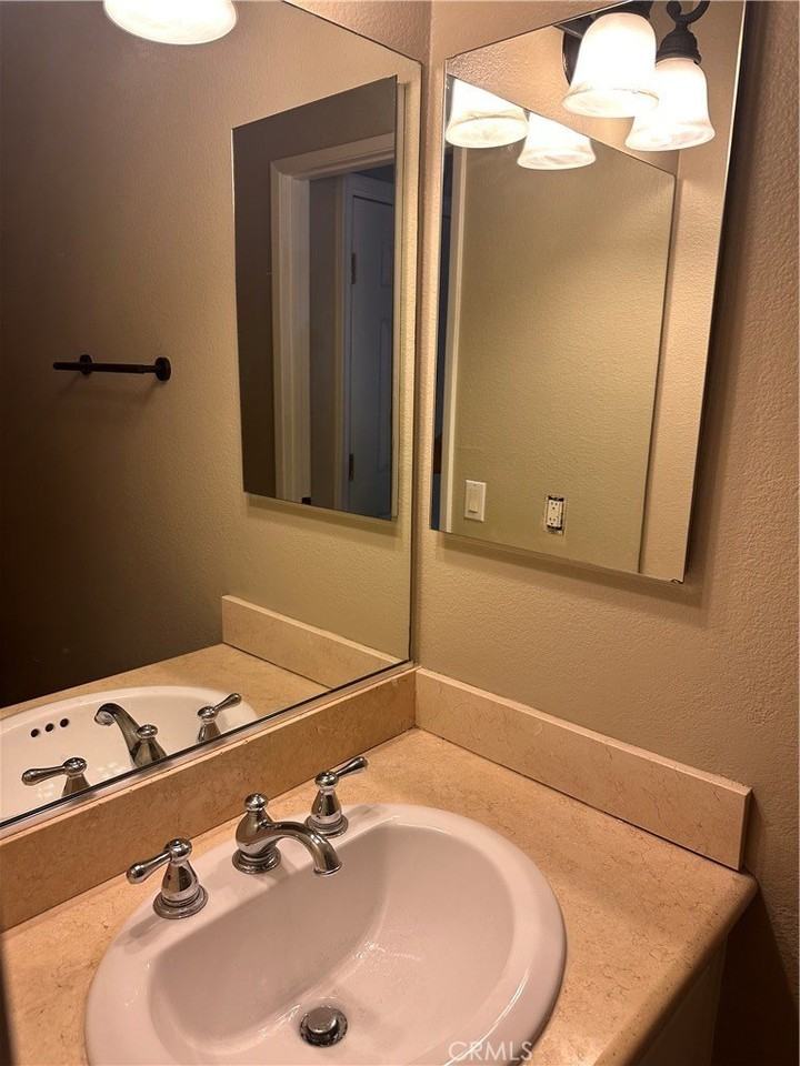 9920 Highland Ave #A - Photo 6 of 13