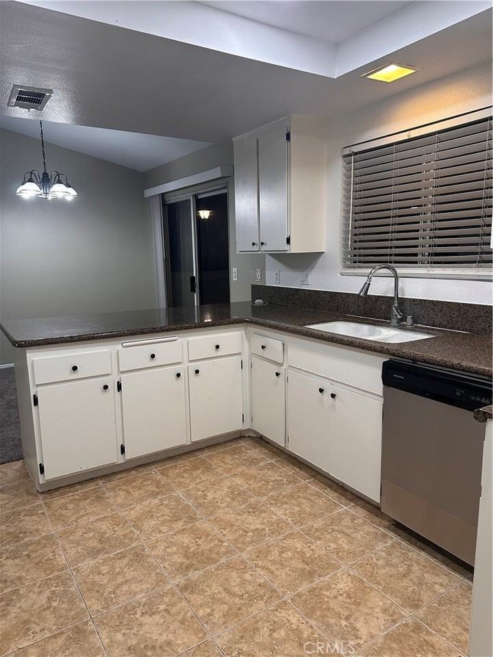 9920 Highland Ave #A - Photo 7 of 13