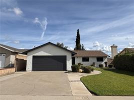 featured image of 17541 Pine Cir