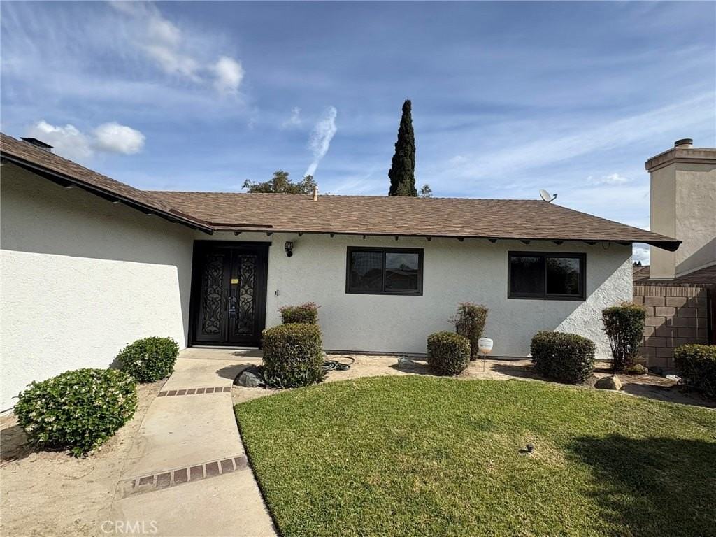 17541 Pine Cir - Photo 2 of 19