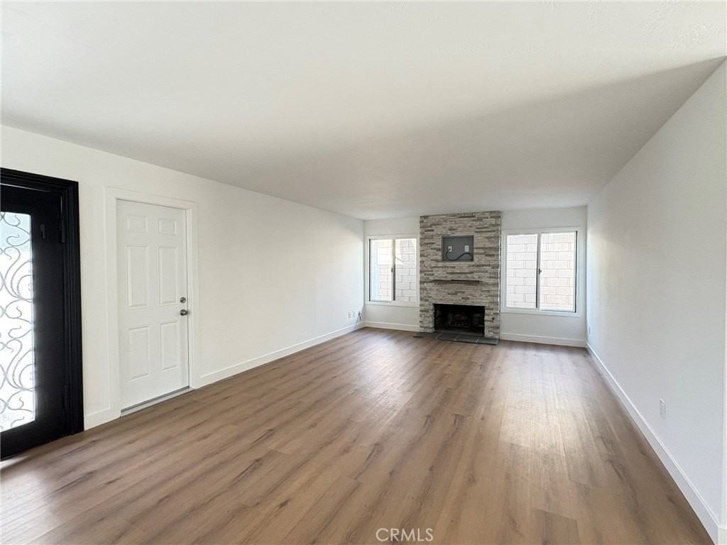 17541 Pine Cir - Photo 4 of 19