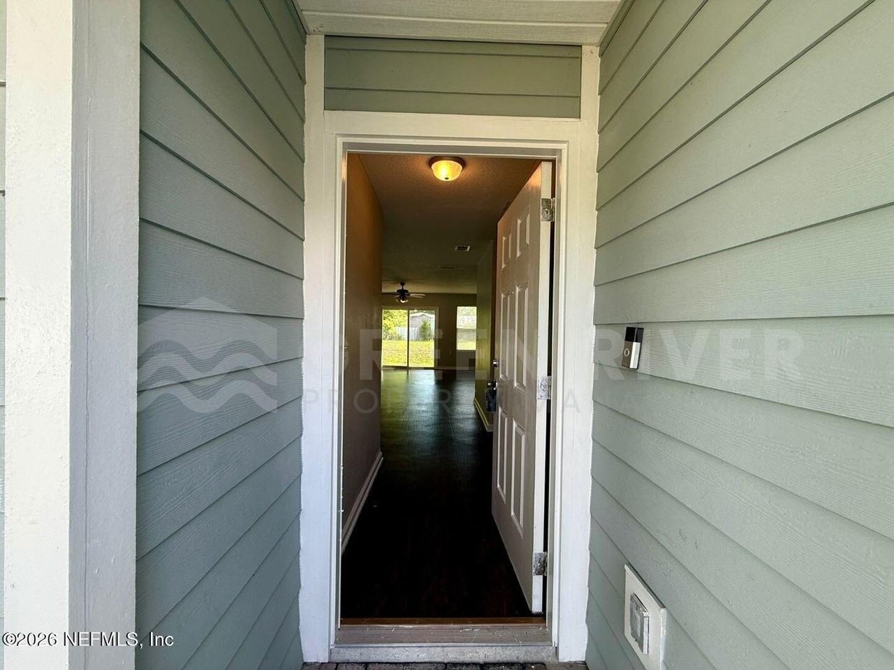 8212 Maple St - Photo 6 of 32