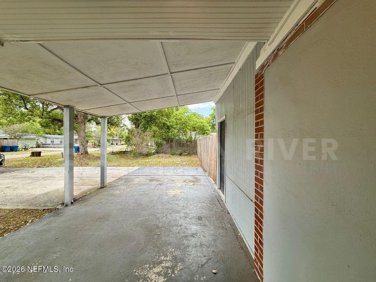 9041 2nd Ave - Photo 4 of 29