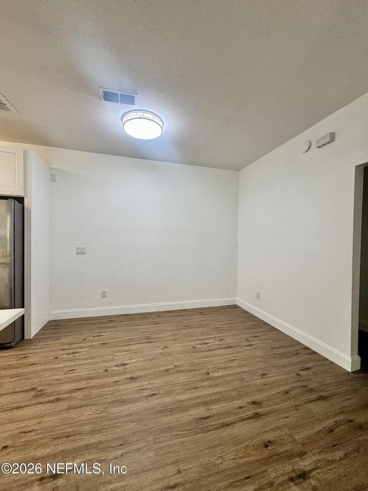 13703 Richmond Park Dr N #3204 - Photo 6 of 27