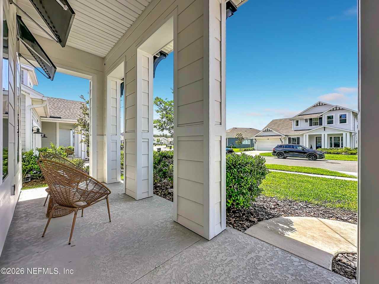 736 Navigators Rd - Photo 2 of 50