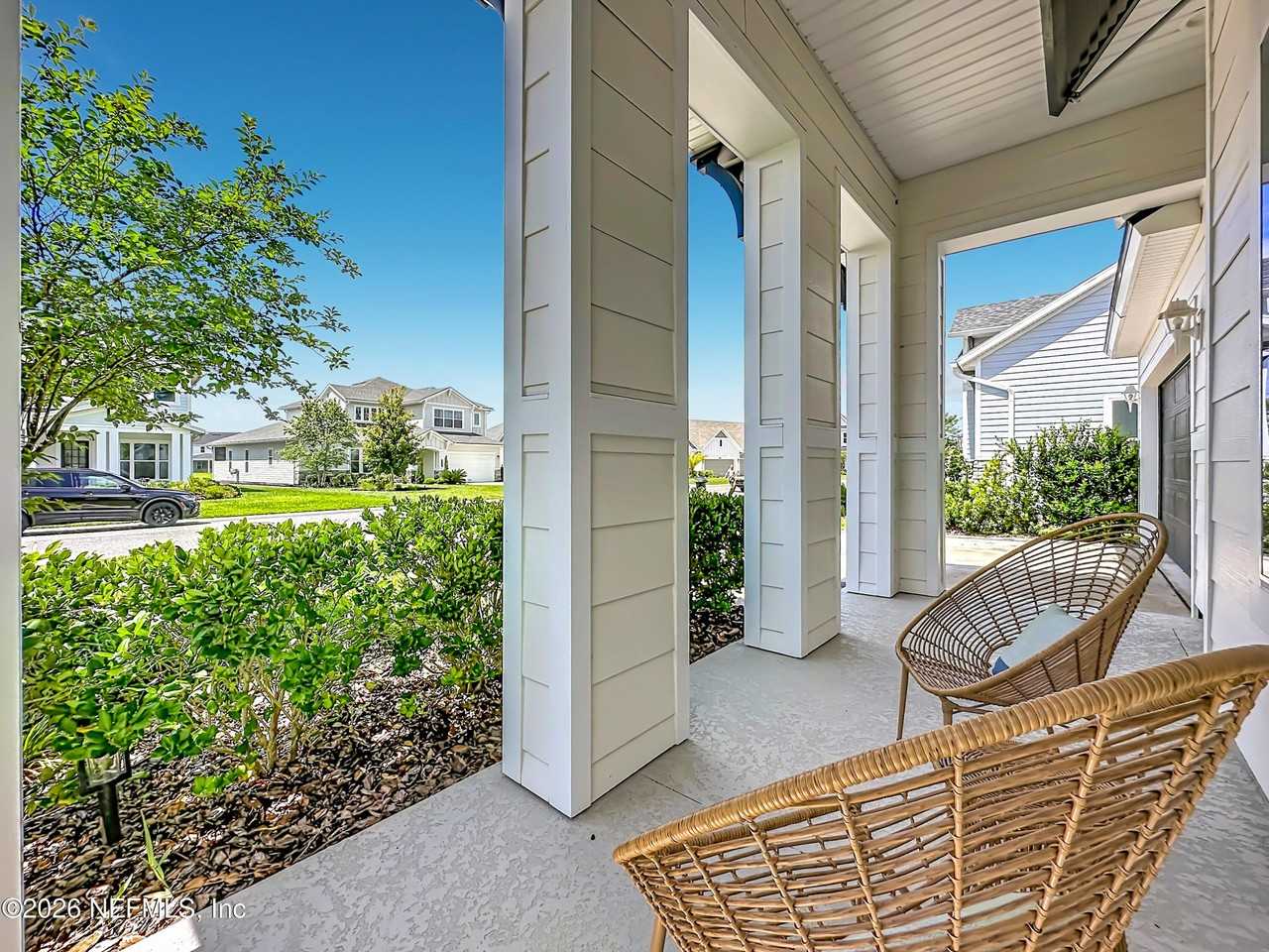 736 Navigators Rd - Photo 5 of 50