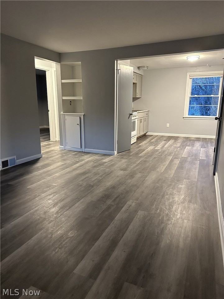 5247 Old Oxford Ln #3 - Photo 4 of 17