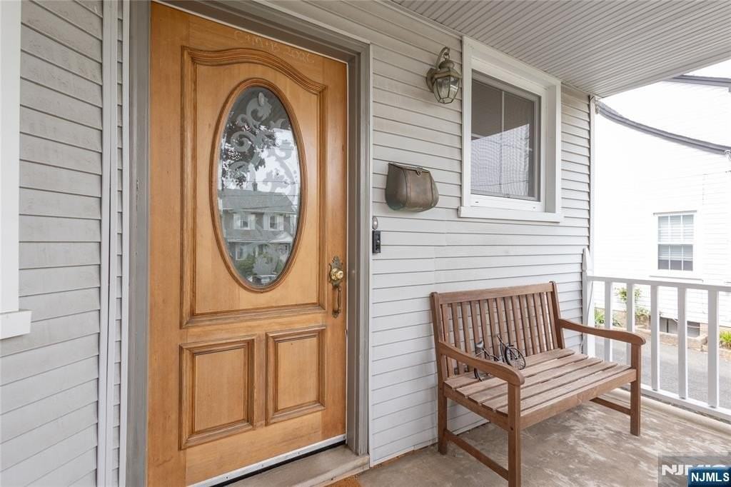 346 Cleveland Ave - Photo 4 of 39