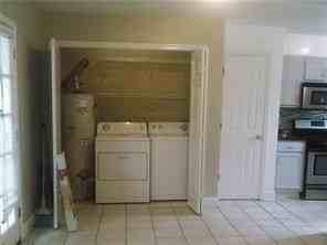 5516 S Robertson St #A - Photo 6 of 18