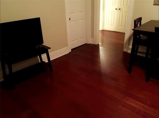 1524 Euterpe St #E - Photo 6 of 23