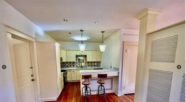 8014 Burthe St #B - Photo 7 of 24