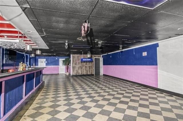 2112 Pratt St - Photo 2 of 7