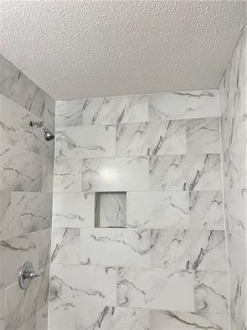 2755 Huntsville St #B - Photo 3 of 5