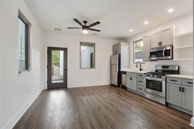 4622 Baudin St #A - Photo 4 of 28