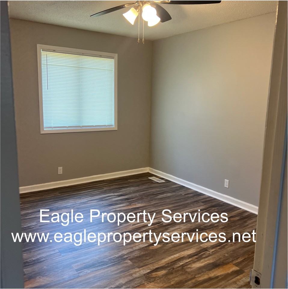 The Raintree Apartments - Photo 5 of 7