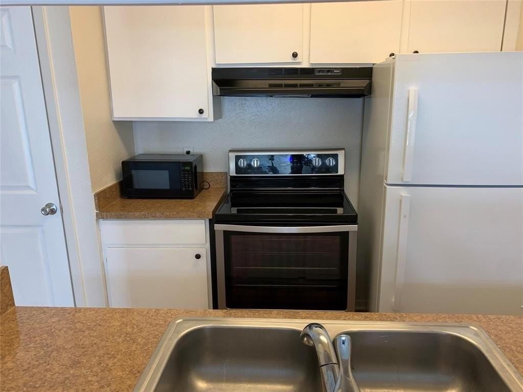 6067 Milton St #234 - Photo 4 of 13