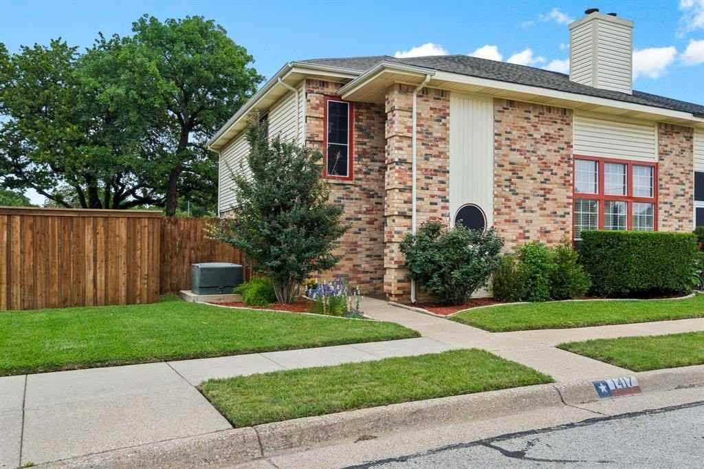 1417 Danielle Dr - Photo 2 of 25