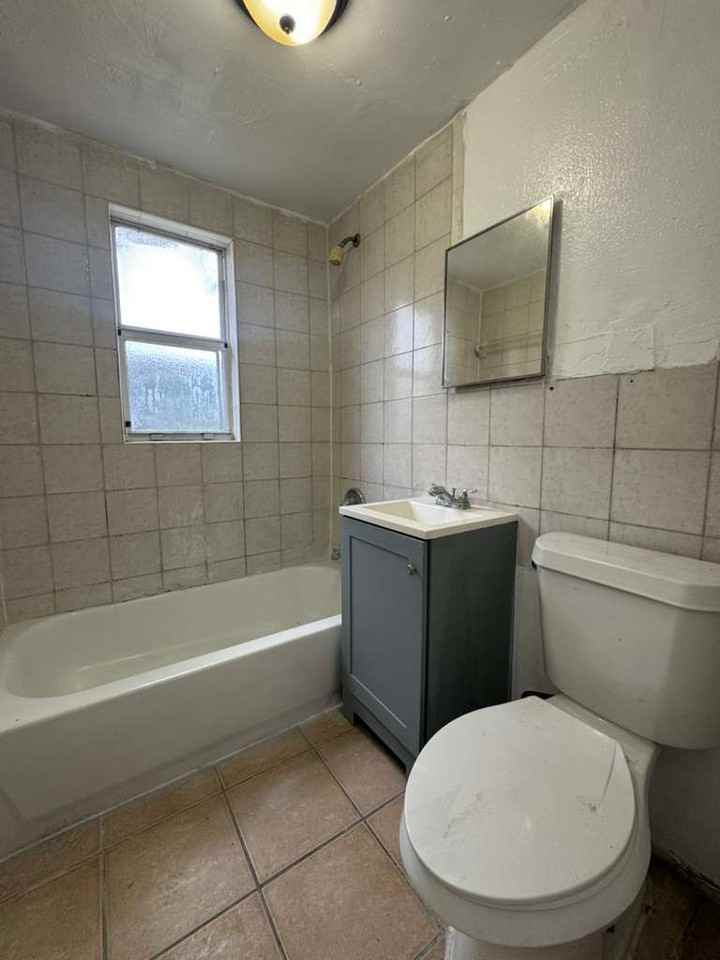 14TH PLACE LLC - Photo 7 of 7