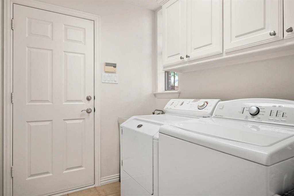 4209 Sexton Ln - Photo 6 of 27