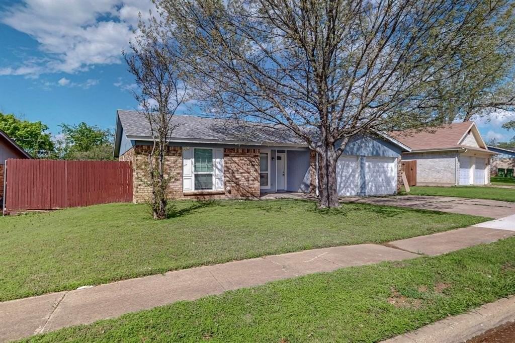 6401 Melinda Ct - Photo 2 of 28