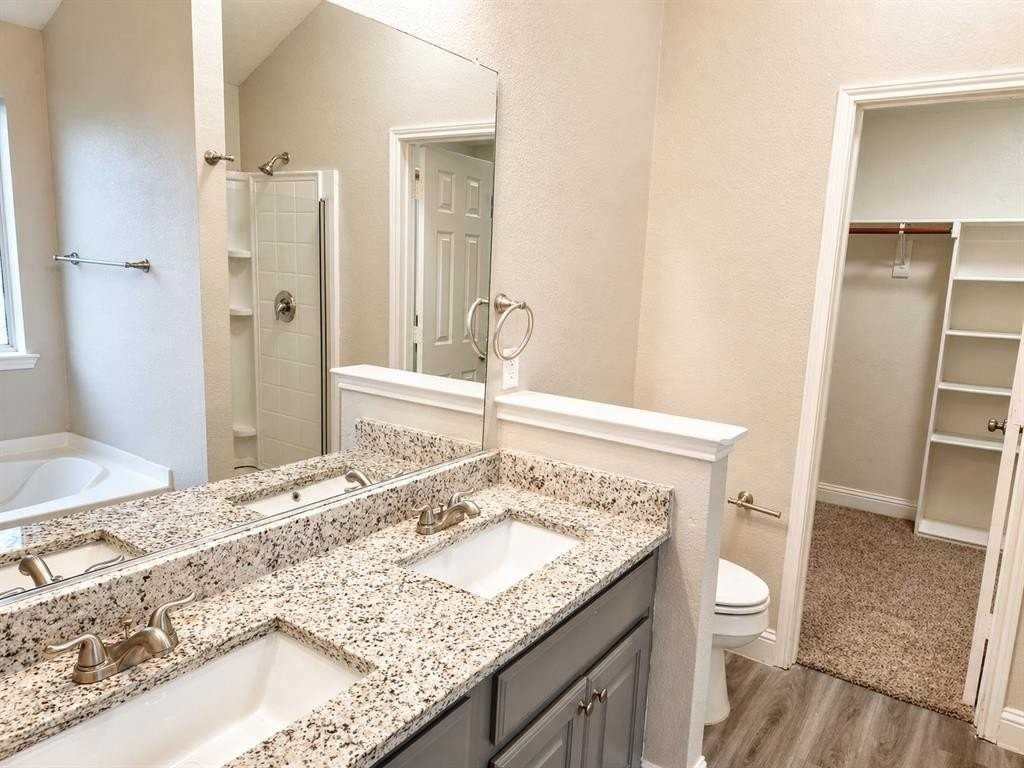 2101 Wildwood Dr - Photo 7 of 10