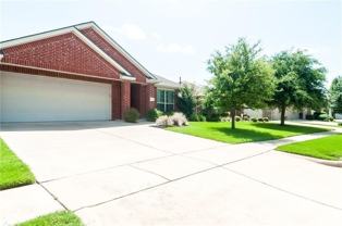 913 Buffalo Creek Dr - Photo 1 of 1
