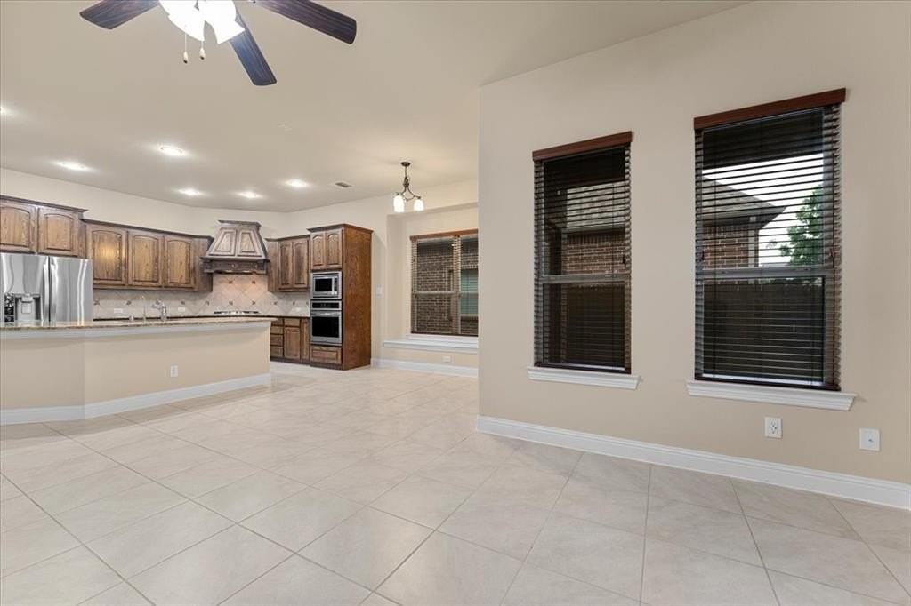 308 Fisk Ln - Photo 5 of 40