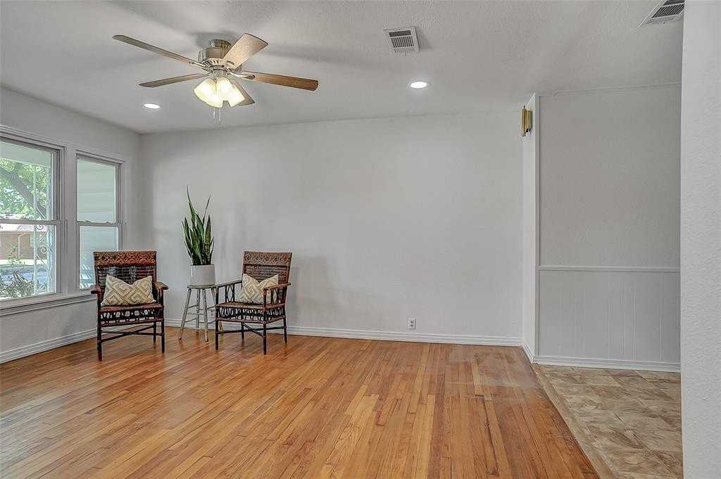 411 W Taylor St - Photo 5 of 34