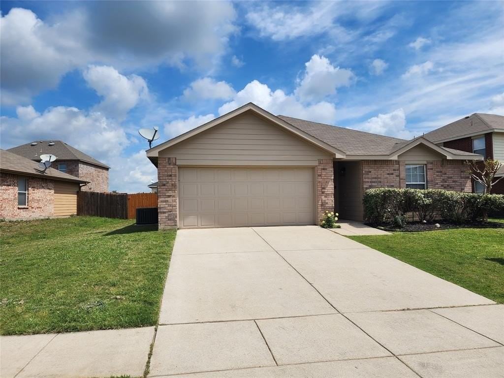 12808 Kingsgate Dr - Photo 2 of 40