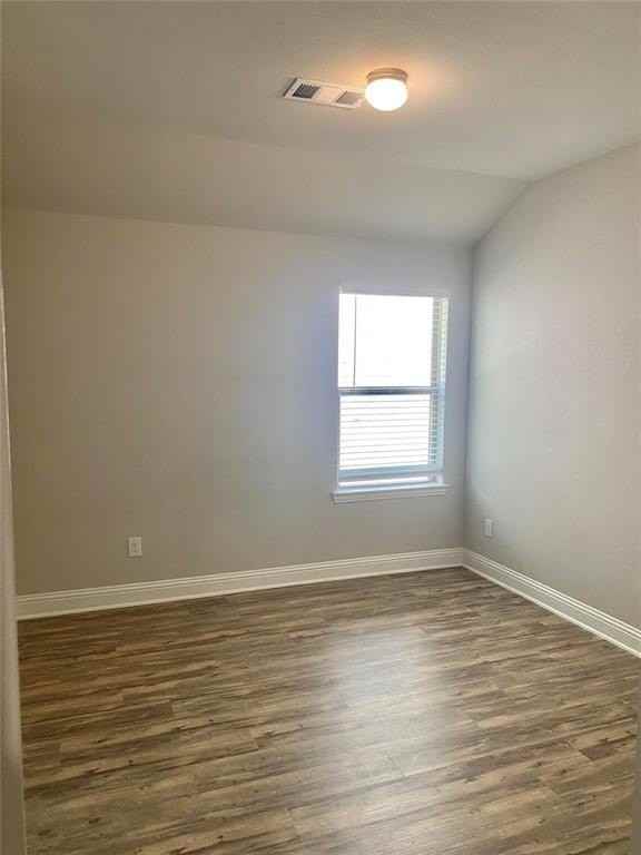2258 Templin Ave - Photo 7 of 15