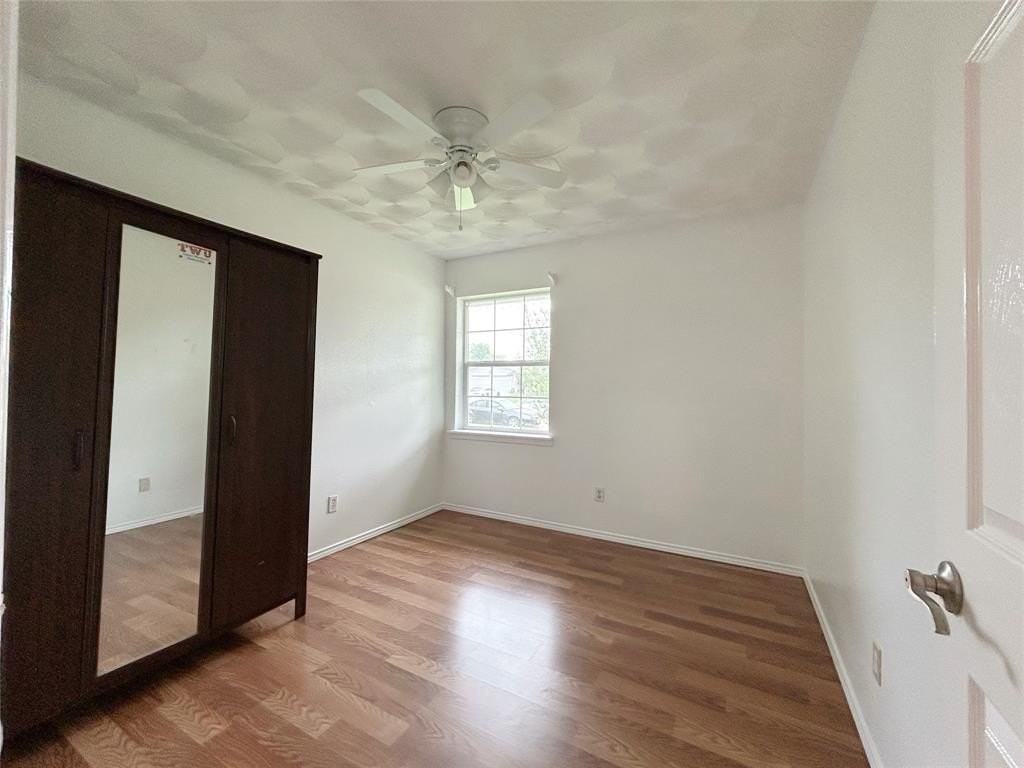 4202 Windsor Dr - Photo 7 of 12