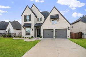 featured image of 8213 Legacy Oak Dr