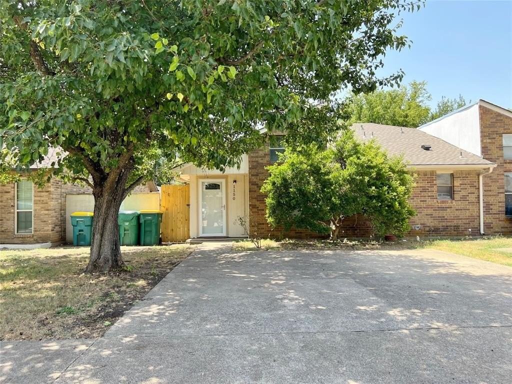 1150 Suburban St