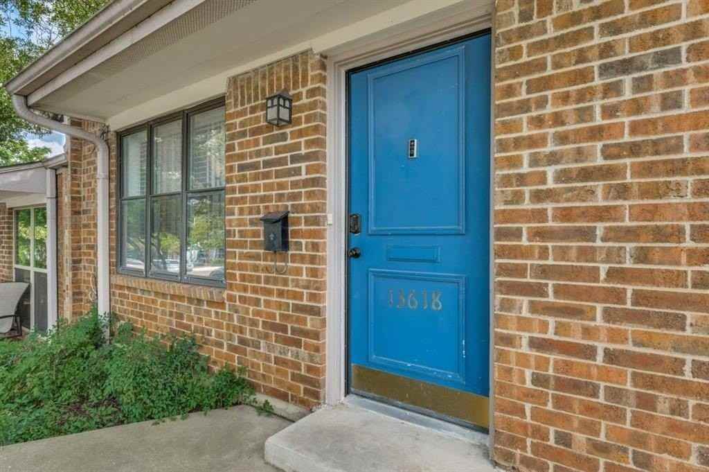 13618 Brookgreen Dr - Photo 2 of 26
