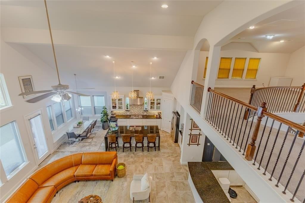 2825 River Bend Pl - Photo 6 of 39