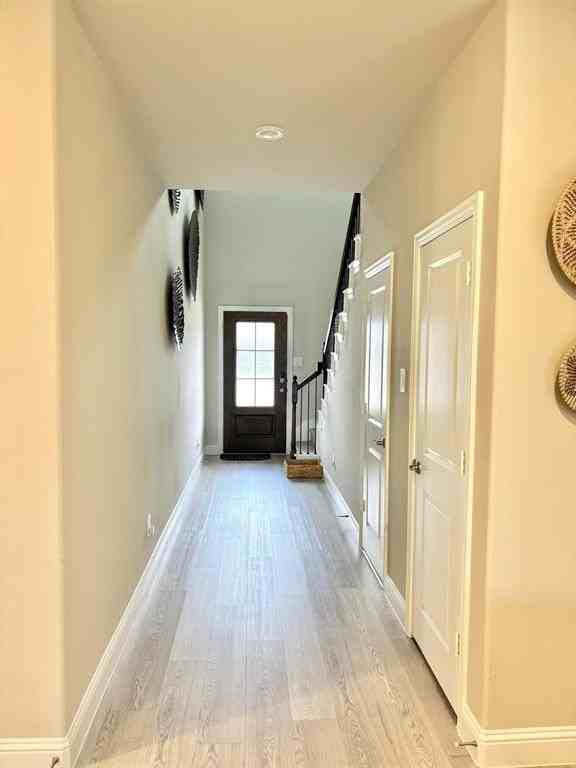 802 Mckenna Dr - Photo 2 of 24