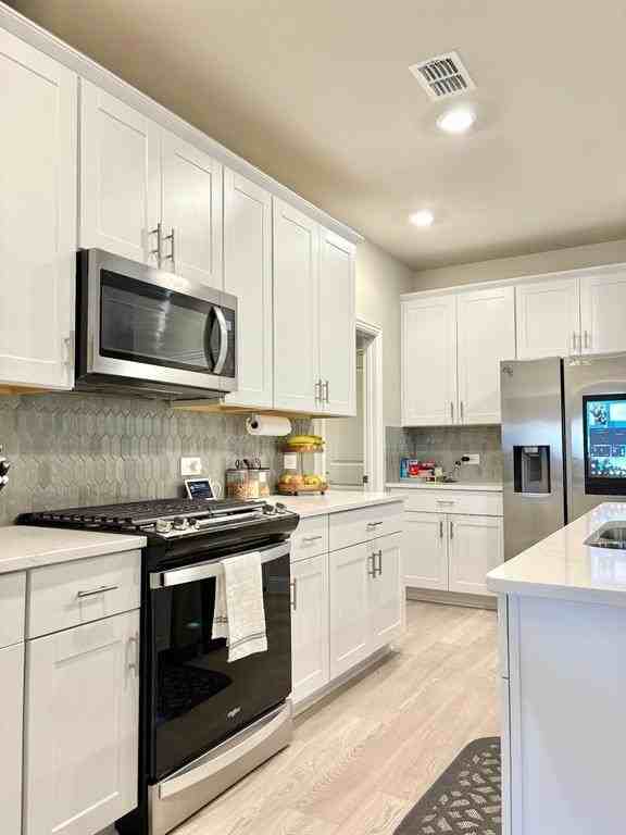 802 Mckenna Dr - Photo 3 of 24