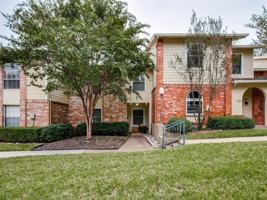 featured image of 1995 Shorewood Dr