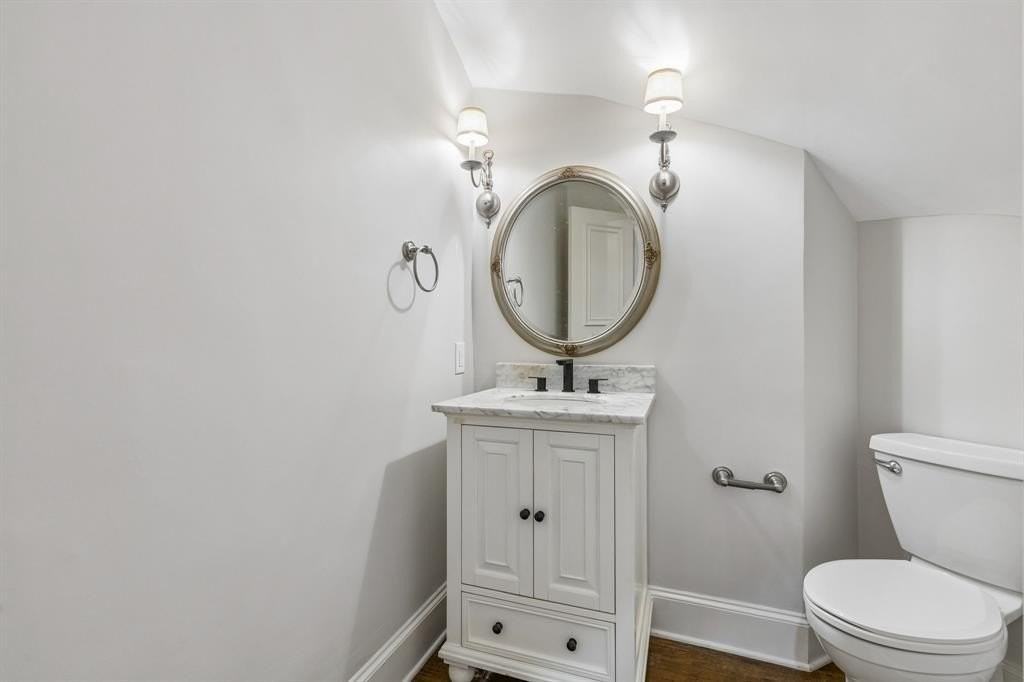 1904 Cresson Dr - Photo 6 of 36