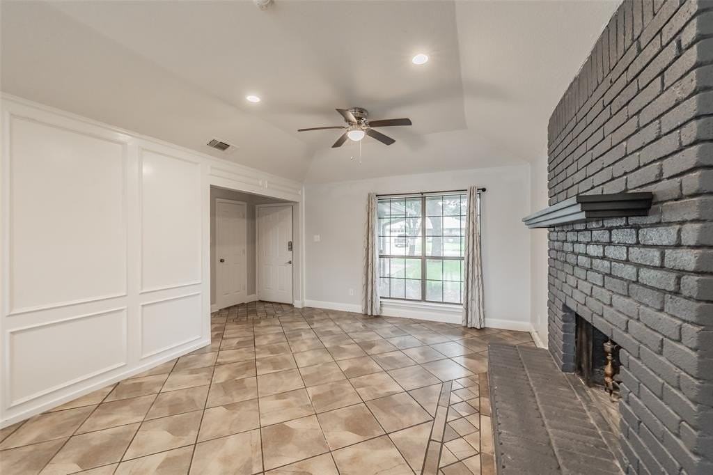 514 Parsley Ln - Photo 6 of 33