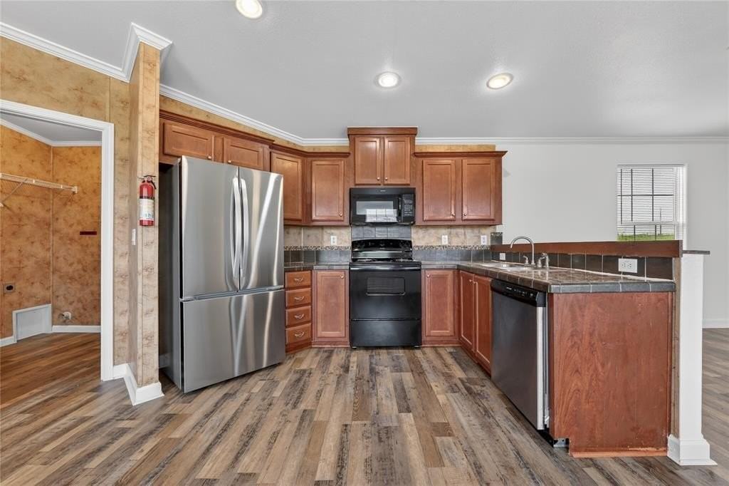 383 Pleasant View Dr - Photo 4 of 24