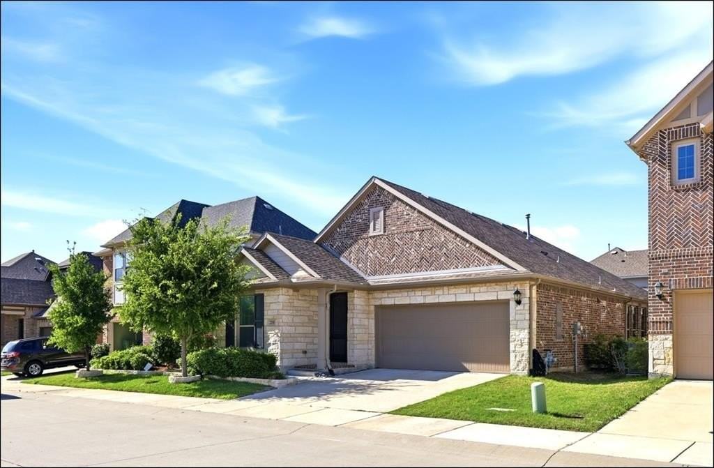 2281 Red Mule Ln - Photo 3 of 37