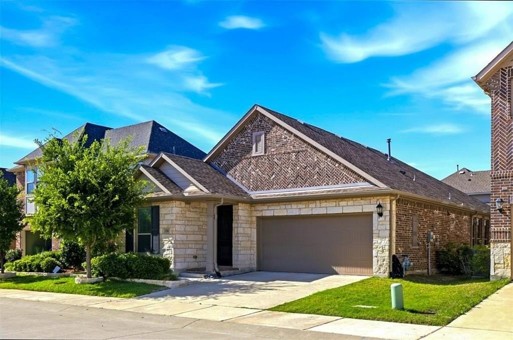 2281 Red Mule Ln - Photo 4 of 37